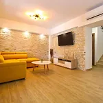 House 2249 Ližnjan