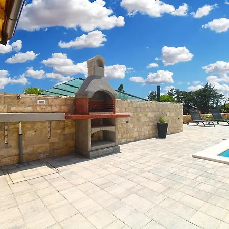 בית נופש House 2249