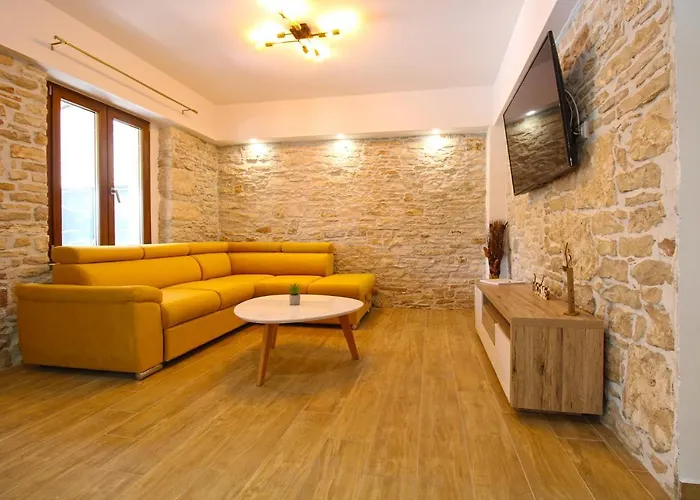 House 2249 Vakantiehuis Ližnjan